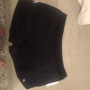 Gap fit black shorts